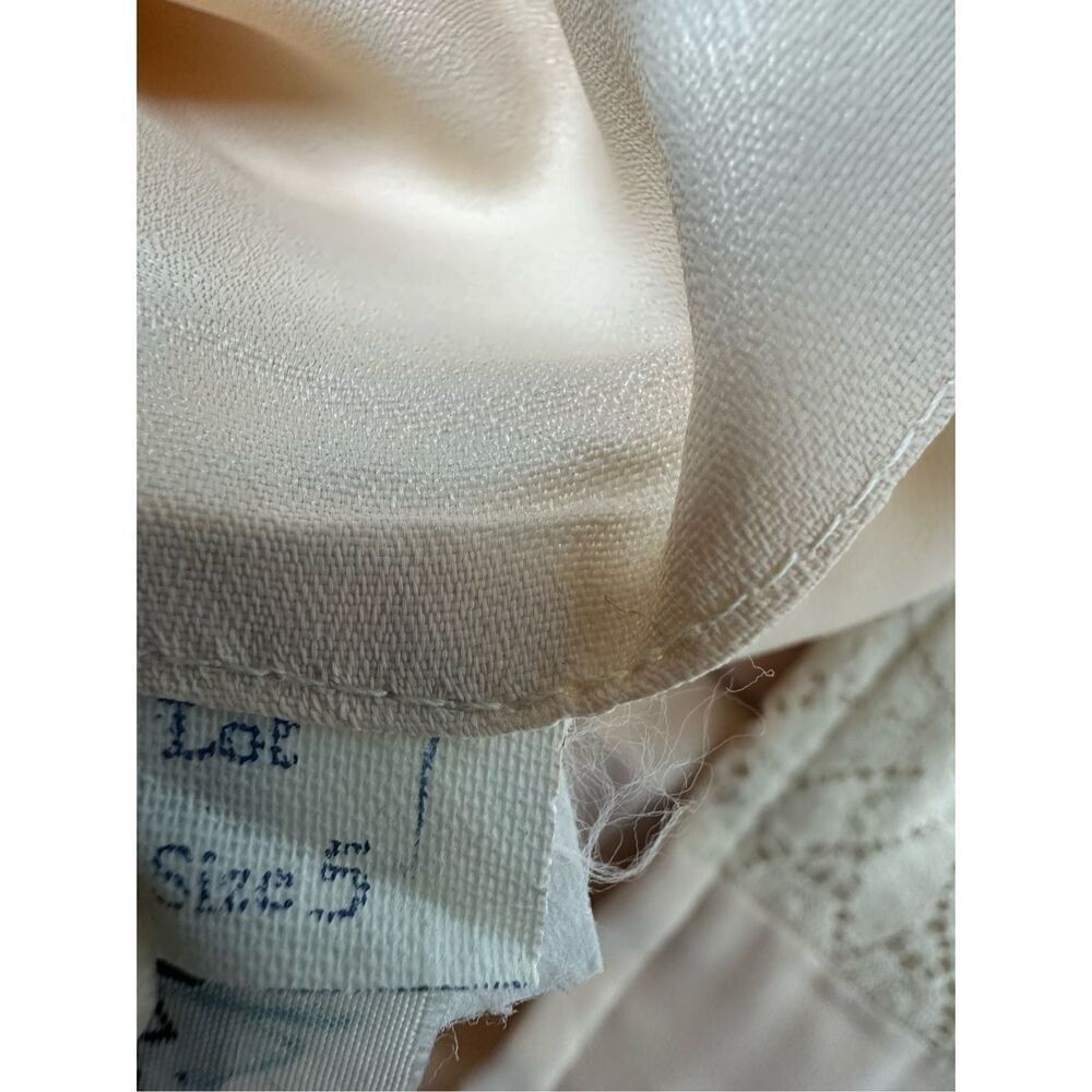 Rare Vintage Pleated Mini Dress Lace Trim Lined Sheer Size 5 (M) Cream Back Zip - Picture 12 of 15